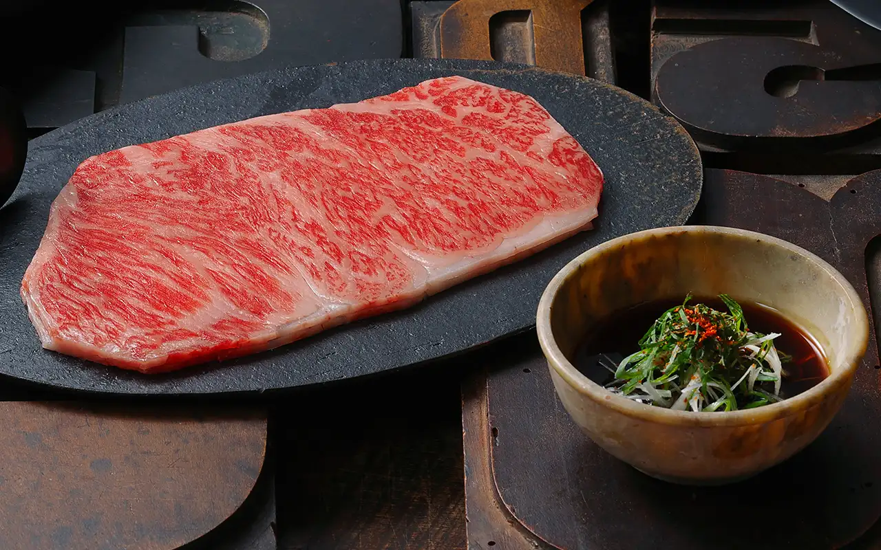 香味野菜で食べる黒毛和牛リブロース（１枚）